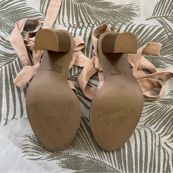 Wild Diva Lounge Peyton Ankle Wrap Heels - Picture 6 of 8